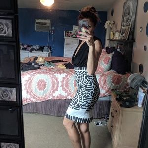 Great black and white dress